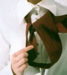 Fotky k článku Jak uvázat kravatu, návod na vázání kravaty