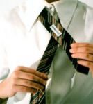 Fotky k článku Jak uvázat kravatu, návod na vázání kravaty