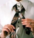 Fotky k článku Jak uvázat kravatu, návod na vázání kravaty