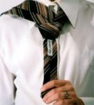 Fotky k článku Jak uvázat kravatu, návod na vázání kravaty