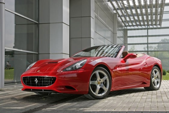 Supersport z Maranella - Ferrari California