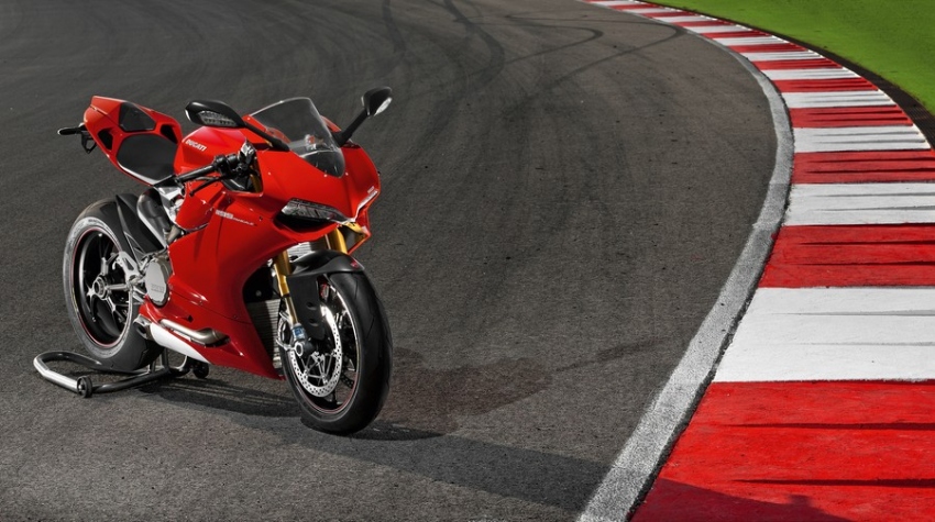 Ducati 1199 Panigale - luxusní Superbike z Bologne