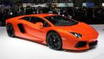 Supersportovní Lamborghini Aventador - vůz inspirovaný stíhačkami