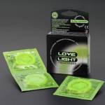 Zpestřete si sex svítícímy kondomy Love Light