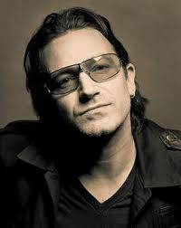 Paul „Bono“ Hewson – frontman skupiny U2