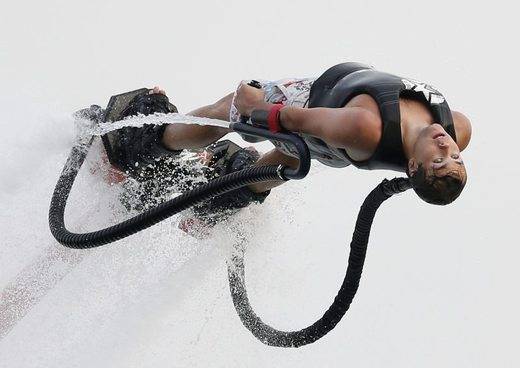 Flyboarding - pořádná dávka adrenalinu