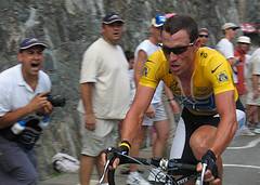 Lance Armstrong - pád sportovní legendy