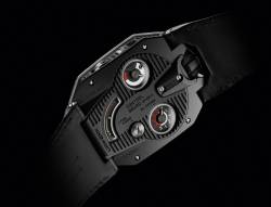 Luxusní hodinky Urwerk za 1,3 miliónu korun