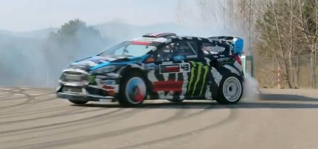 Ken Block se zase předvedl