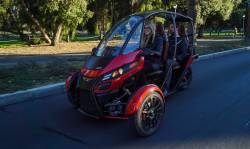 Novodobý Velorex - Arcimoto SRK